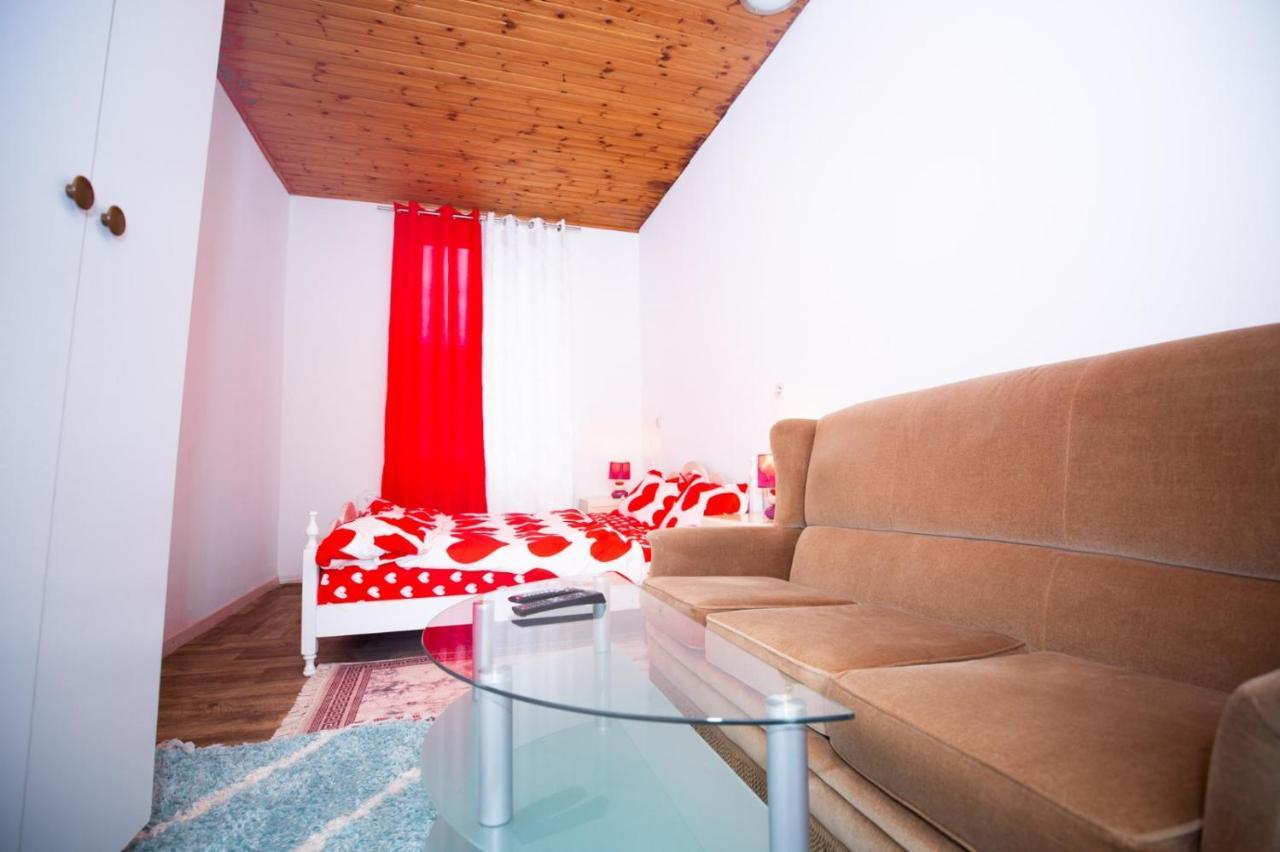 Agreable Chambre Sur Liege Avc Parking Et Wifi Gratuit エクステリア 写真